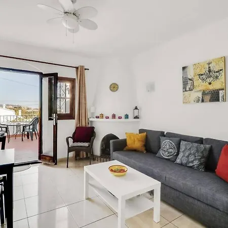 Apartment Capistrano Village, 1 Bedroom + Free Wi-fi *